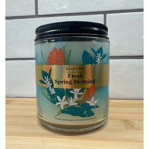 Bath & Body Works Fresh Spring Morning Single Wick Candle 7 Oz.